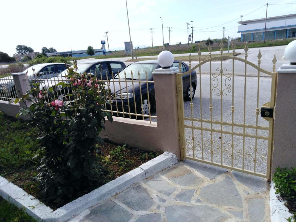 Cozy Apartments Komotini Esterno foto