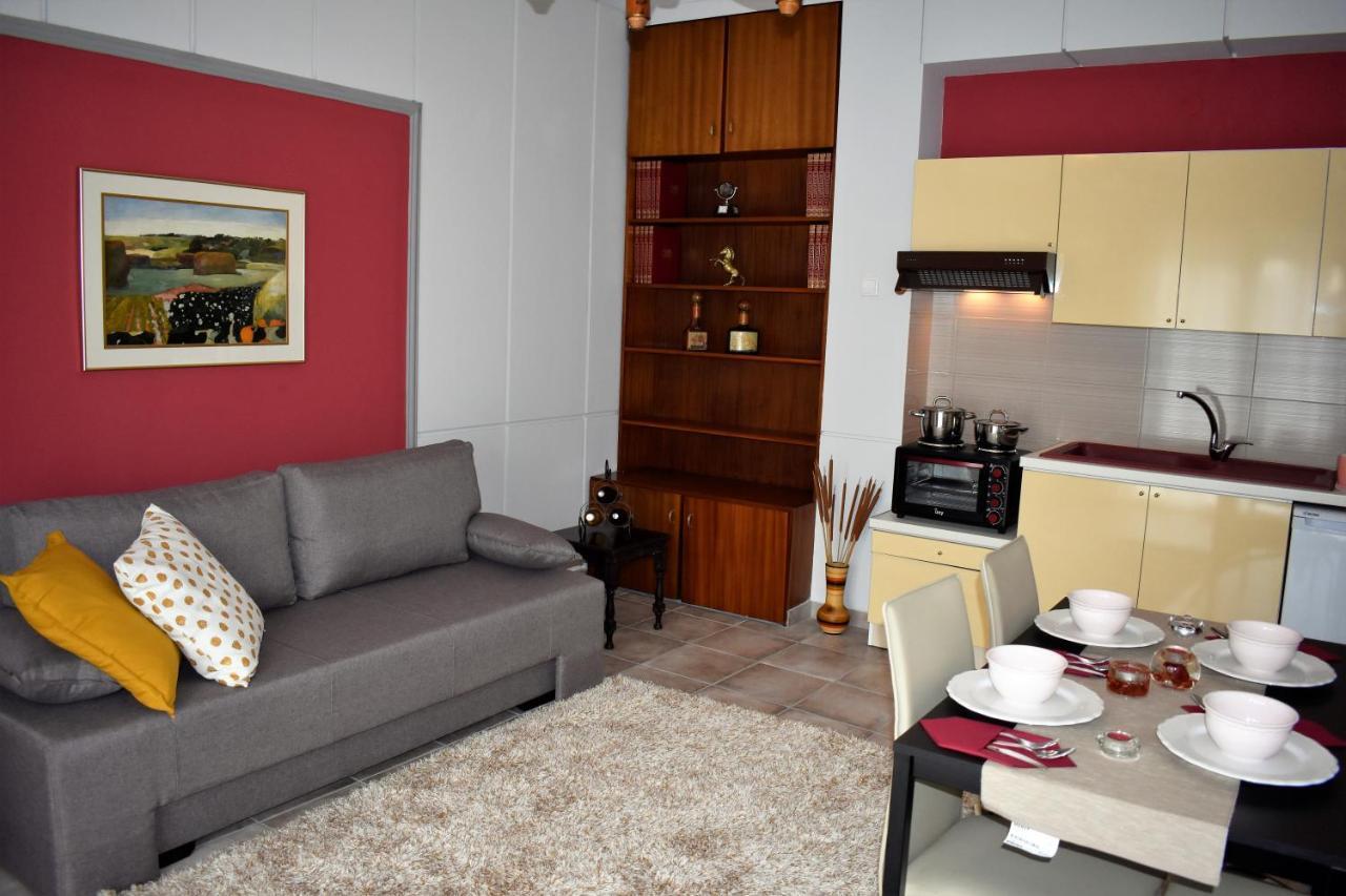 Cozy Apartments Komotini Esterno foto
